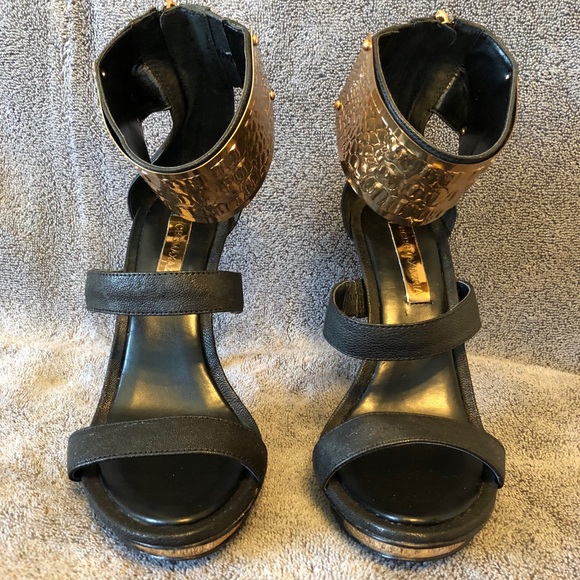 BCBGMAXAZRIA Vero Cuoio Black Heel - Picture 1 of 5